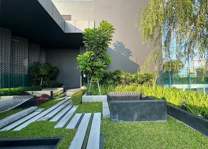 Appartement Bts Skytrain Thonglor Station Sukhumwit 36-38